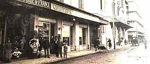 1425- Oran - Rue Alsace-Lorraine avec la Grande Poste2